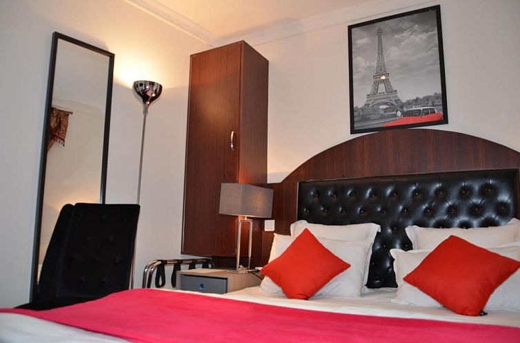 Unterkunft 930532070 - Appartement Paris - Hotel Regina Montmartre