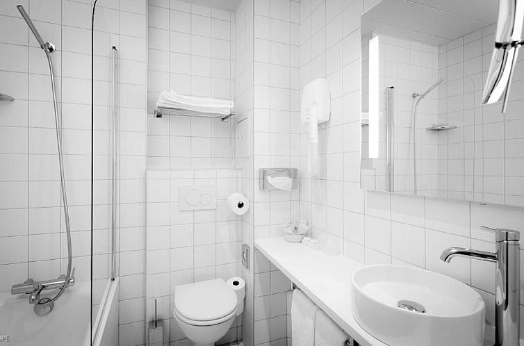 Hotel Mirabeau Eiffel