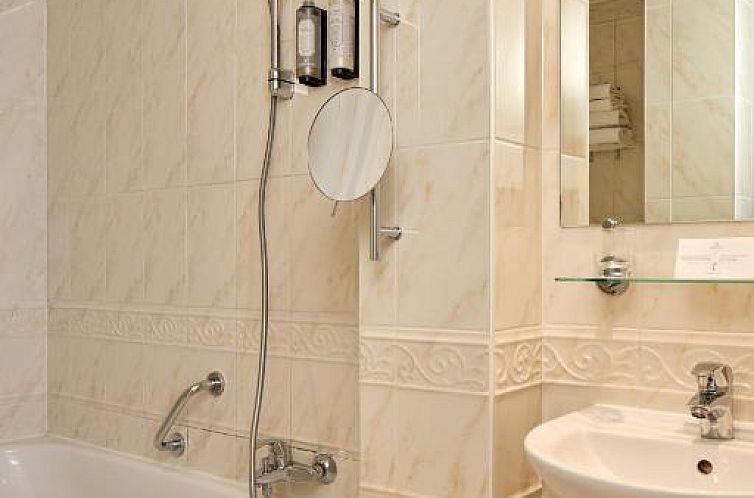 Timhotel Invalides Eiffel