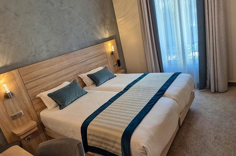 Hotel Champerret Elysees