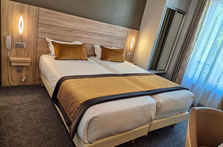 Hotel Champerret Elysees