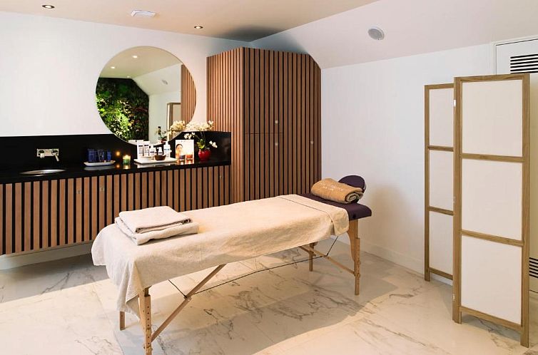 Hôtel Saint-Pétersbourg Opéra & Spa