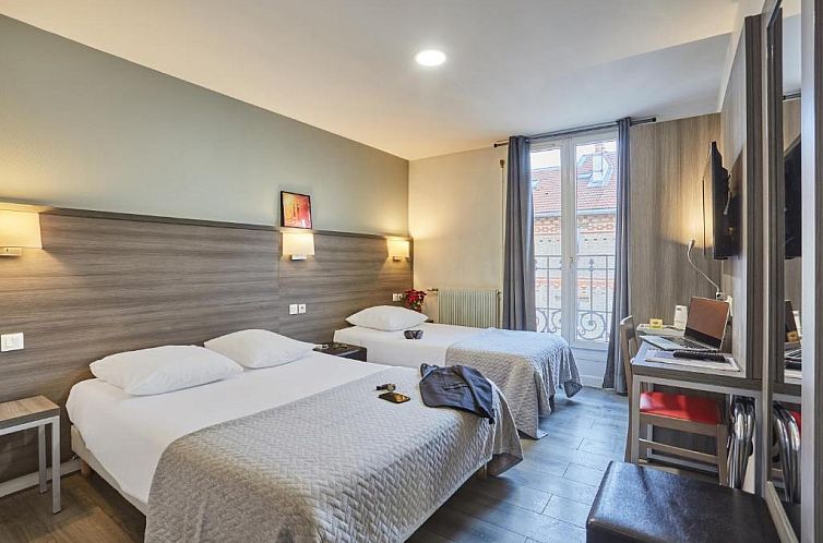 Hipotel Paris buttes chaumont Belleville