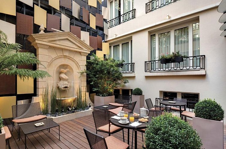 Rochester Champs Elysees