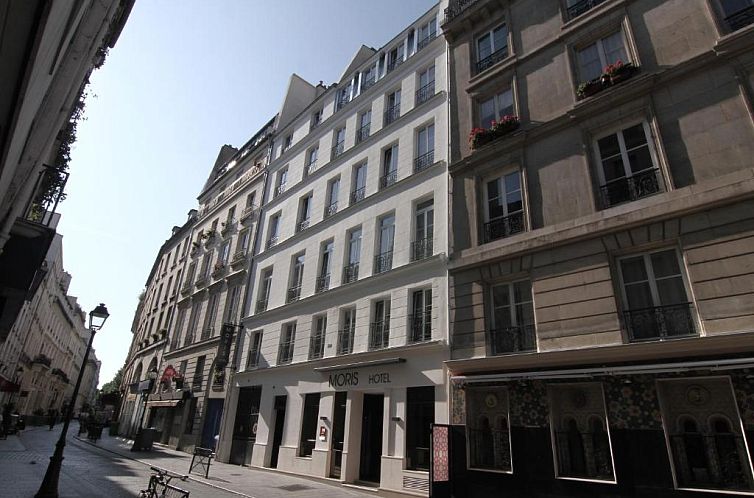 Moris Grands Boulevards