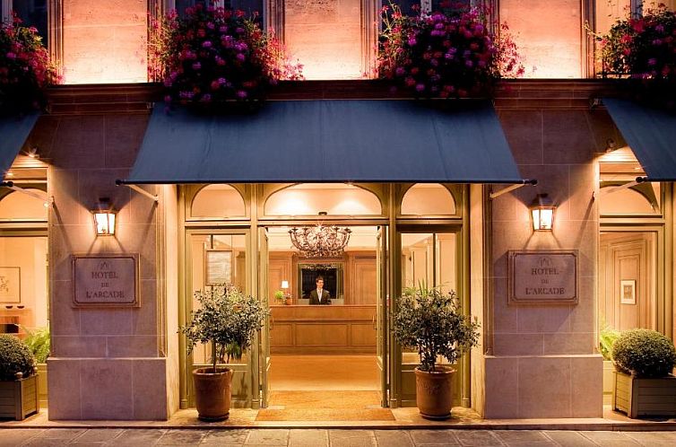 Hôtel De l'Arcade