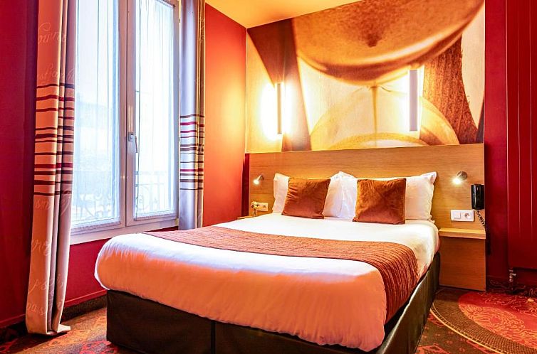 Hotel Ariane Montparnasse by Patrick Hayat