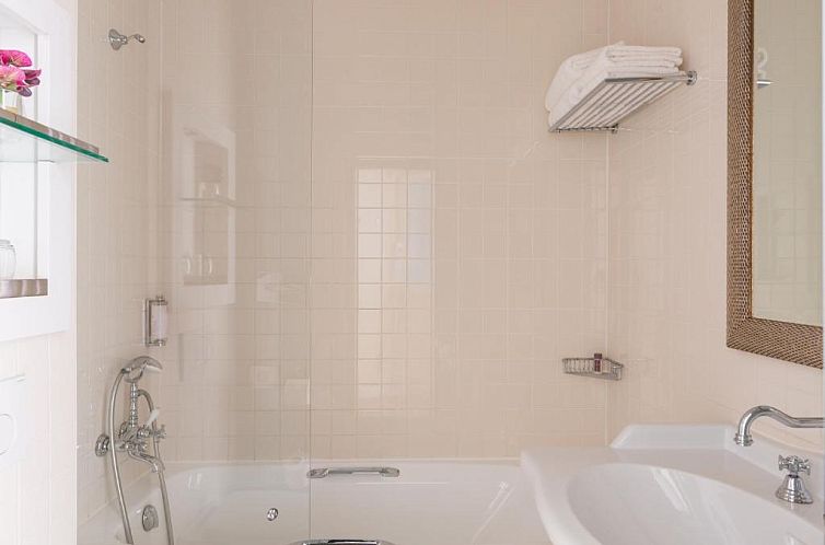 Le 123 Elysees - Astotel