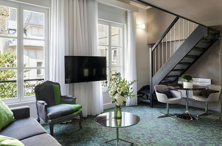 Renaissance Paris Nobel Tour Eiffel Hotel