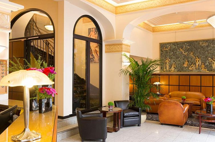 Hôtel Raspail Montparnasse