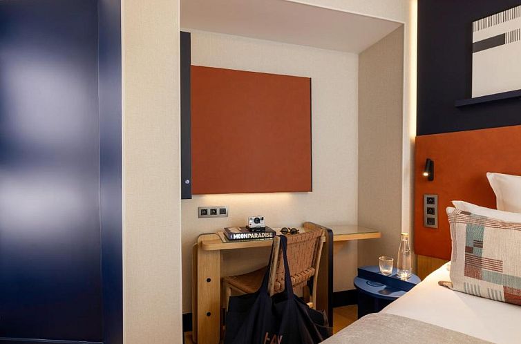 Hôtel Raspail Montparnasse