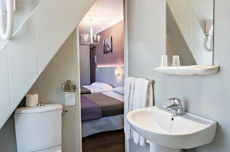 Modern Hotel