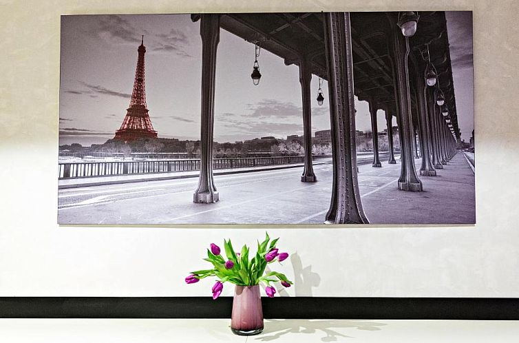 Modern Hotel