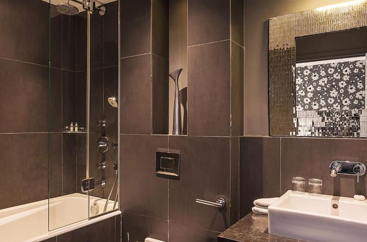 Newhotel Roblin