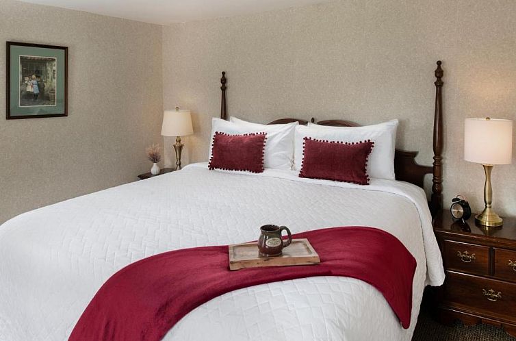 Christmas Farm Inn and Spa