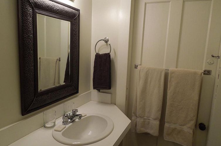 Wildcat Inn and Tavern