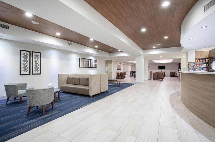 Holiday Inn Express & Suites Yosemite Park Area, an IHG Hote