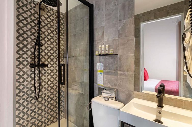 Hotel Espace Champerret