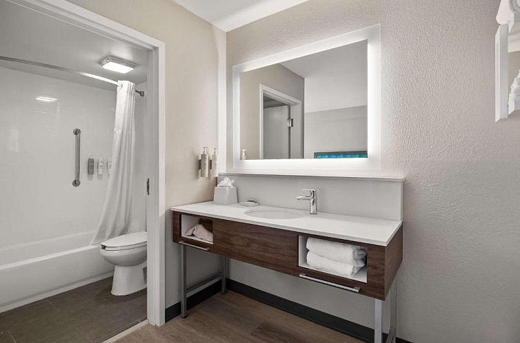 Comfort Suites - Weston