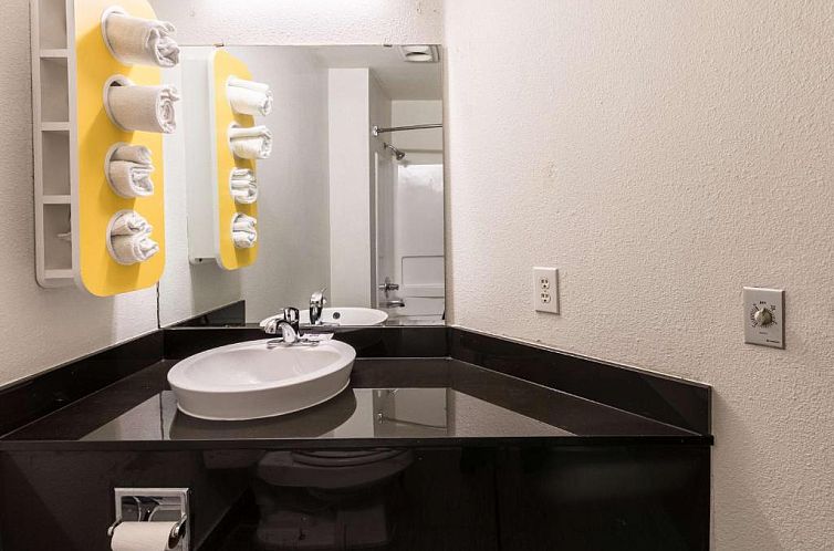 Motel 6-North Richland Hills, TX - NE Fort Worth