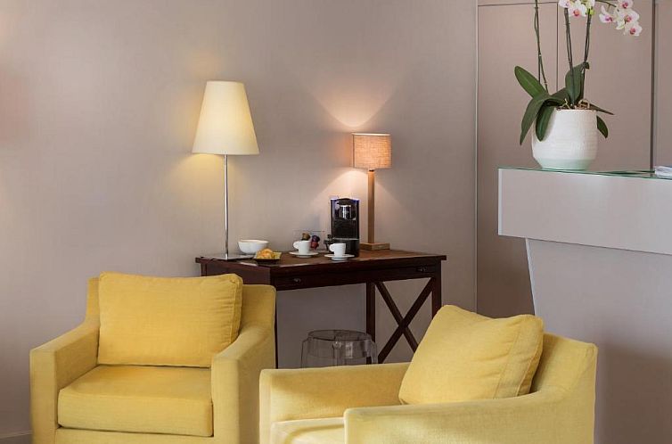 Best Western Rives de Paris La Defense