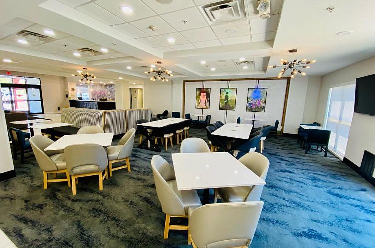 La Quinta by Wyndham Mt. Laurel - Philadelphia