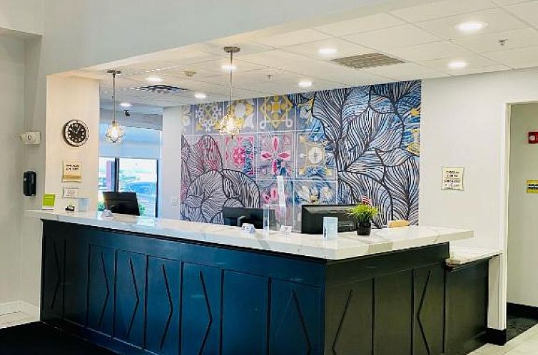 La Quinta by Wyndham Mt. Laurel - Philadelphia
