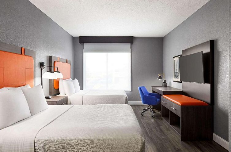 La Quinta by Wyndham Mt. Laurel - Philadelphia