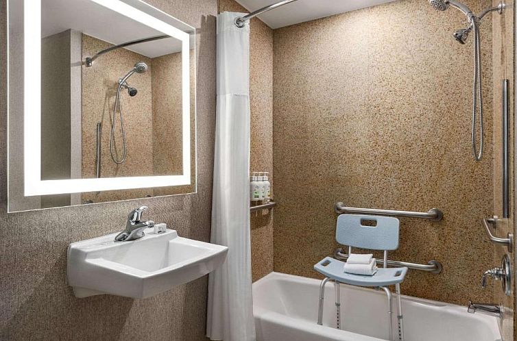 La Quinta by Wyndham Mt. Laurel - Philadelphia
