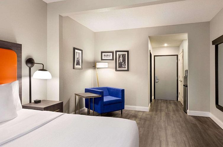 La Quinta by Wyndham Mt. Laurel - Philadelphia