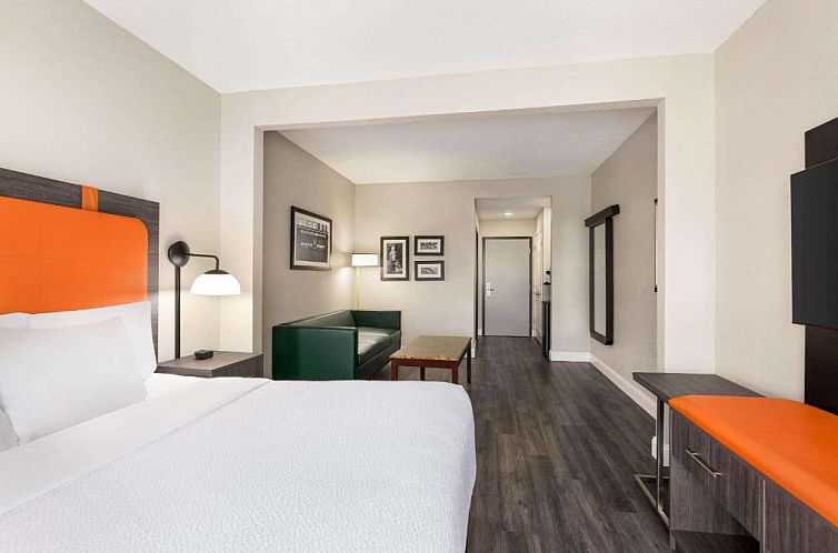 La Quinta by Wyndham Mt. Laurel - Philadelphia