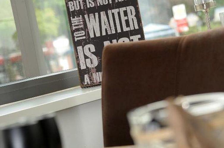 ACQUA Strande Yachthotel & Restaurant