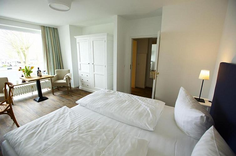 ACQUA Strande Yachthotel & Restaurant