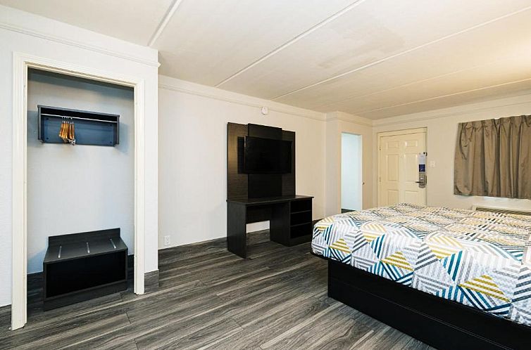 Motel 6-Baytown, TX - Garth Rd