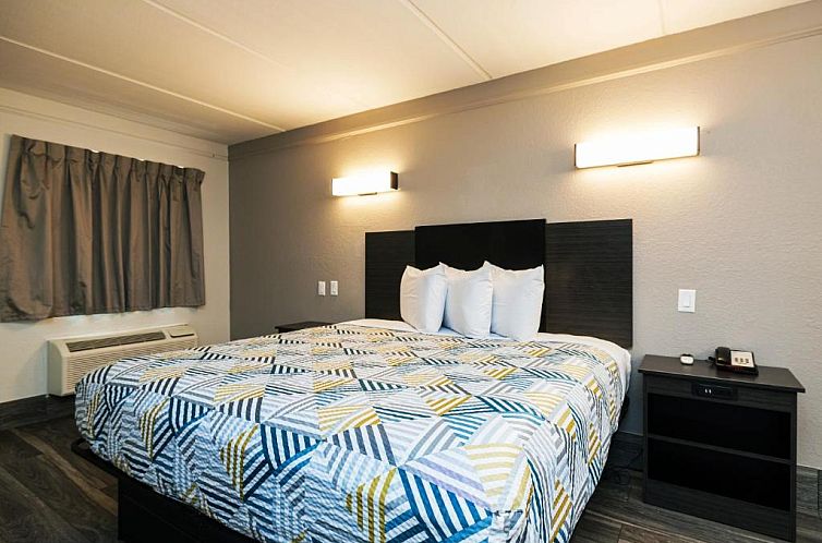 Motel 6-Baytown, TX - Garth Rd