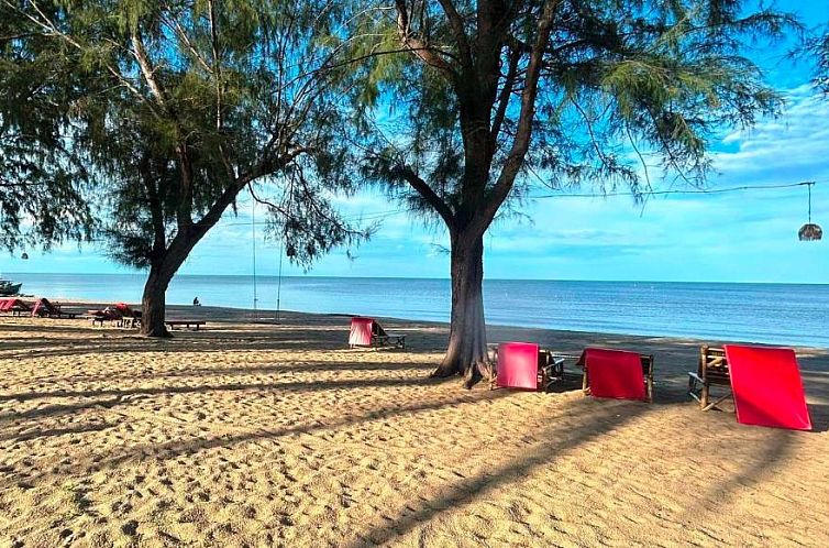 Ao Thai Resort