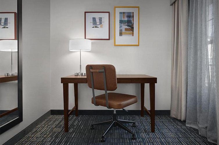 Homewood Suites Newark Cranford
