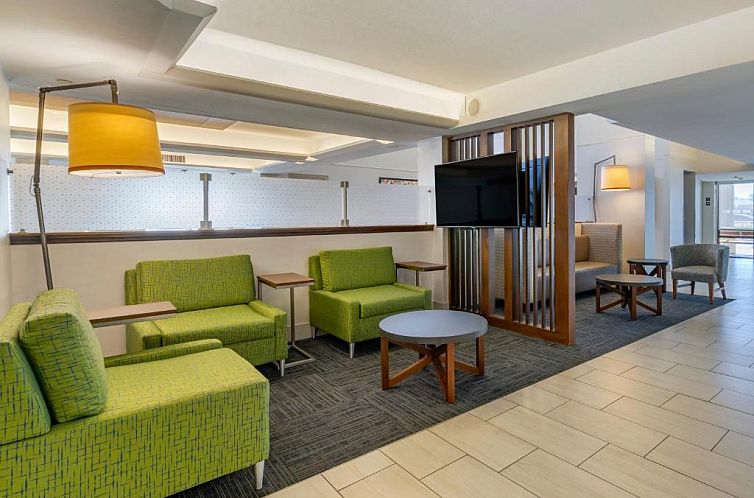 Holiday Inn Express Cape Coral-Fort Myers Area, an IHG Hotel