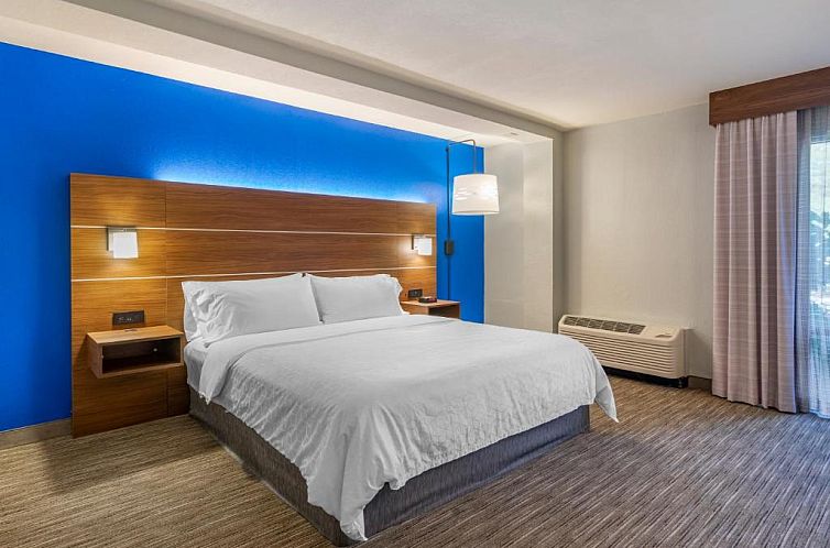 Holiday Inn Express Cape Coral-Fort Myers Area, an IHG Hotel