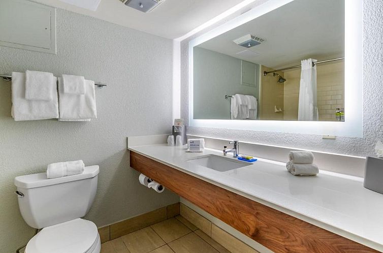 Holiday Inn Express Cape Coral-Fort Myers Area, an IHG Hotel