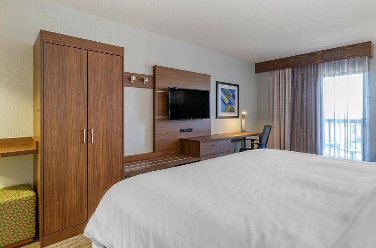 Holiday Inn Express Cape Coral-Fort Myers Area, an IHG Hotel