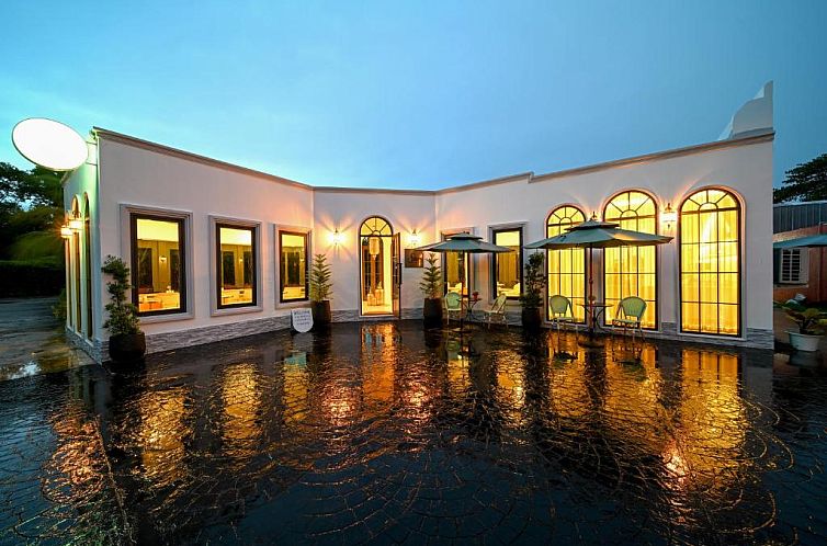 The Kiri Villas Resort