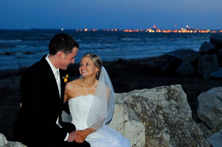 Lighthouse Inn - Two Rivers