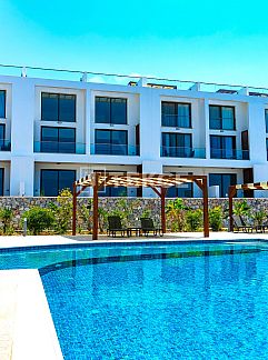 Ferienhaus Vakantiehuis Villa "Meerblick" mit Infinity-Pool, Esentepe, Kyrenia, Zypern