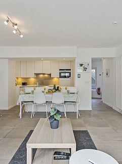Vakantiewoning Groepsaccommodatie voor 20 tot 24 personen in de Belgische, De Panne, West-Vlaanderen, België