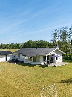 Ferienhaus Vakantiehuis "Santtu" - 600m from the sea, Strandby, Nordjütland, Dänemark