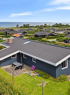 Holiday property Vakantiehuis "Drusilla" - 140m from the sea, Bogense, Southern Denmark, Denmark