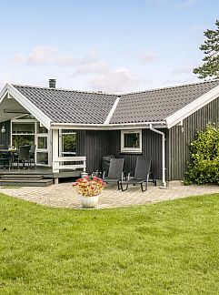 Ferienhaus Vakantiehuis "Kajana" - 400m from the sea, Middelfart, Southern Danmark, Dänemark