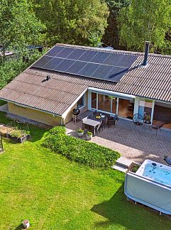 Holiday property Vakantiehuis "Jörn" - 800m from the sea, Vig, Seeland, Denmark