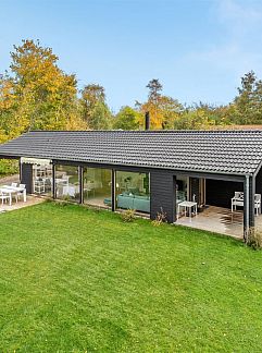 Ferienhaus Vakantiehuis "Dalia" - 850m from the sea, Liseleje, Seeland, Dänemark